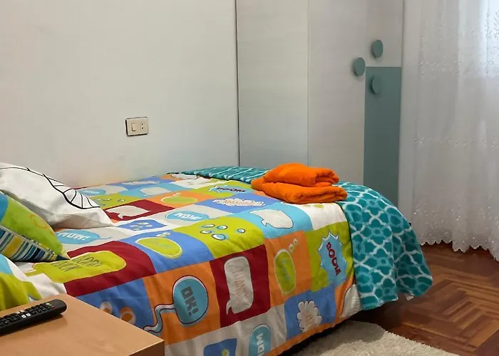 Piso Monica Apartament